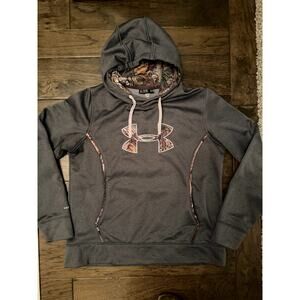 Under Armour Storm Camo Logo Hoodie Women's XL - Cozy & Stylish